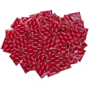 LustGlider Red Kondomer med Jordgubbssmak 100 st - Röd
