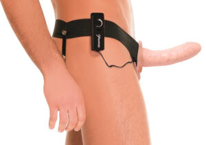 Vibrerande Hollow Strap-On